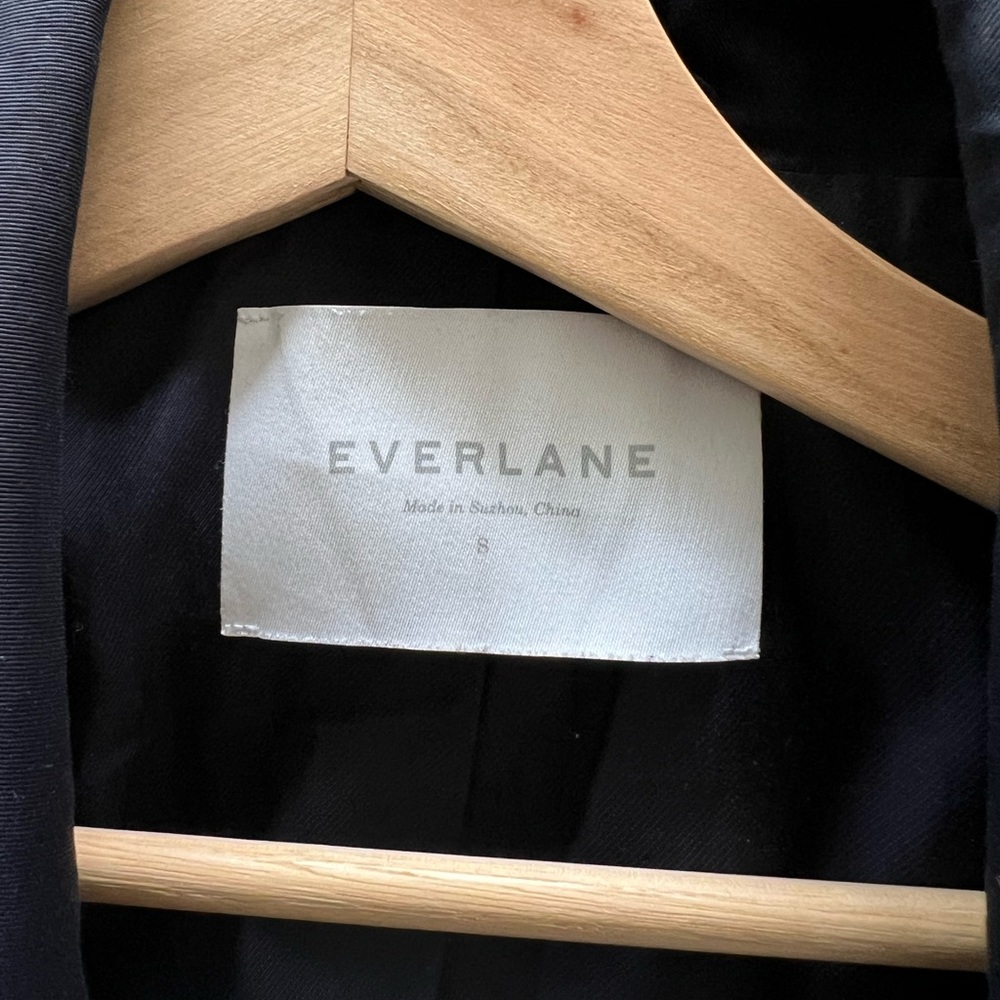 Everlane | Trench Coat | Size 8 | Navy - Picture 6 of 9